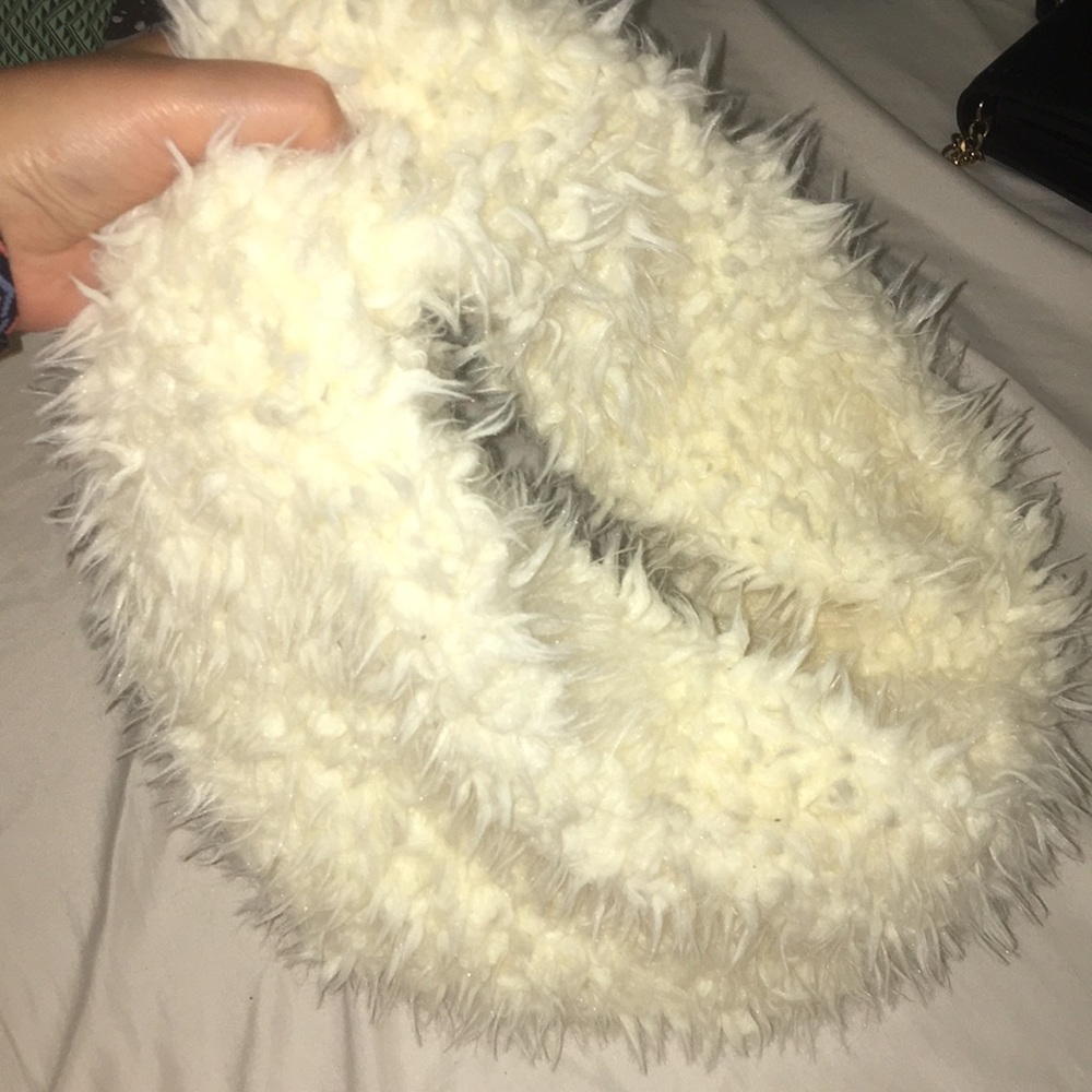Cream fuzzy scarf
